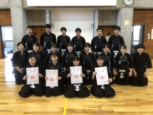 8C3AAB04-847C-41FD-A412-0002C5859AAE