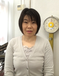 養護教諭 﨑山 綾子